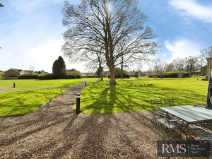 Photo 17- click for photo gallery